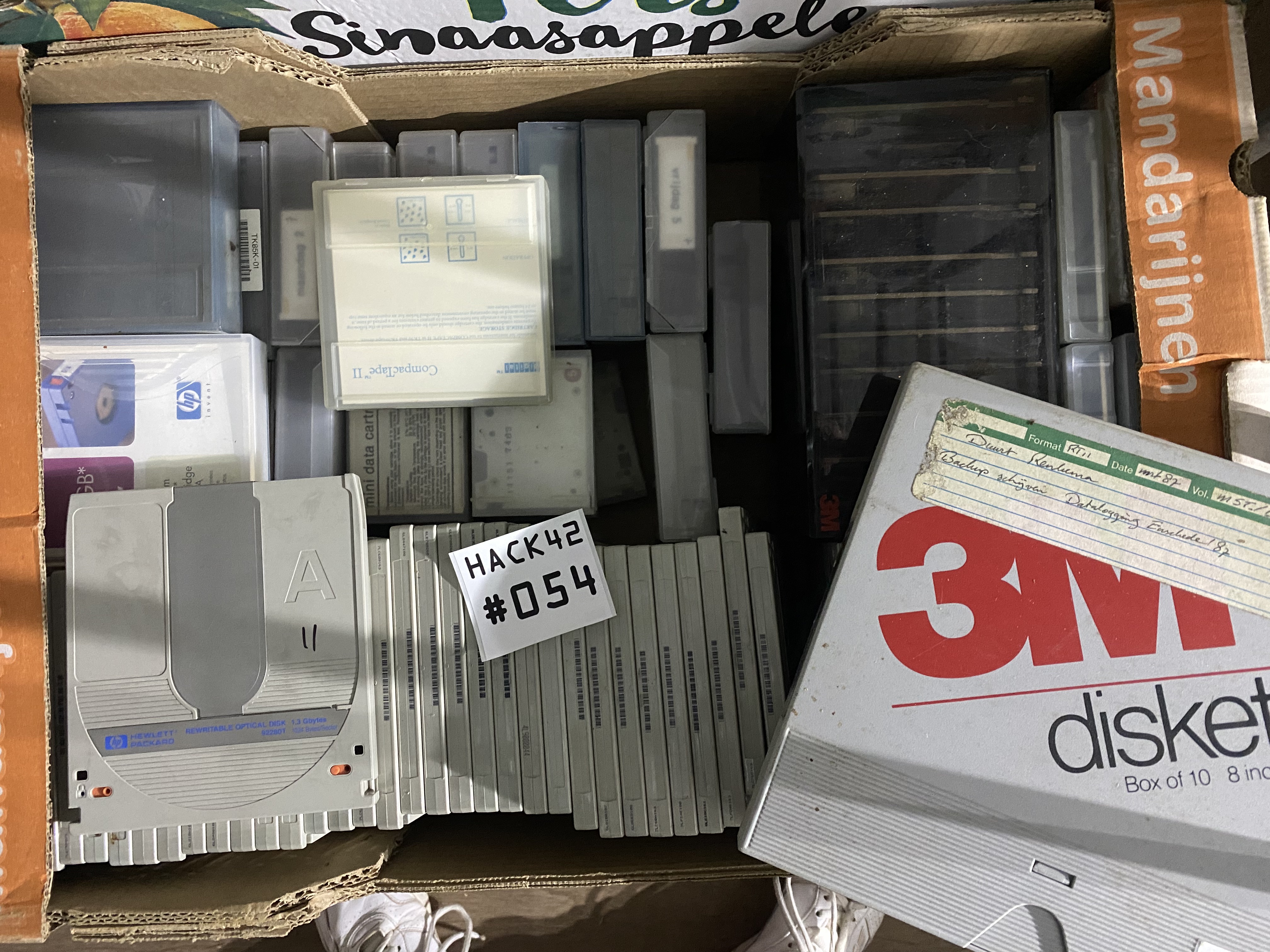 054 diverse opslagmedia