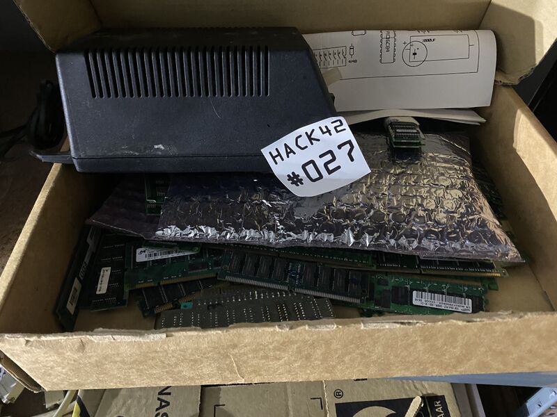 Bestand:027 sloot aan geheugen en magisch apparaat.jpg