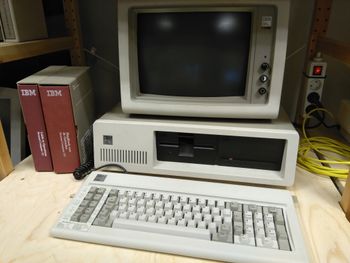 Hardware IBM PC XT picture.jpg