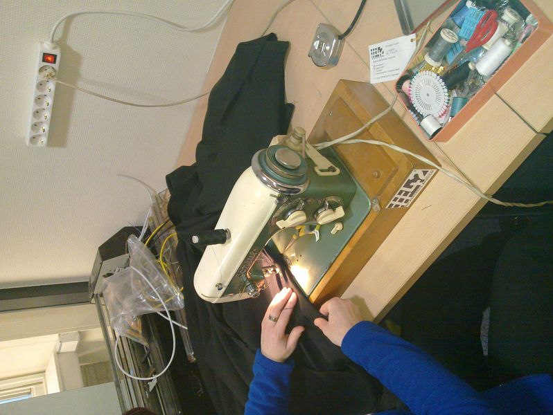 Bestand:Bankzitting 20110313 001.jpg