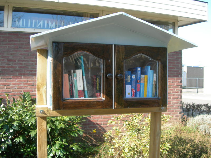 Bestand:Kastje boeken.JPG