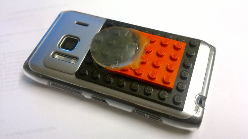 Bestand:Phonebrick idle.jpg