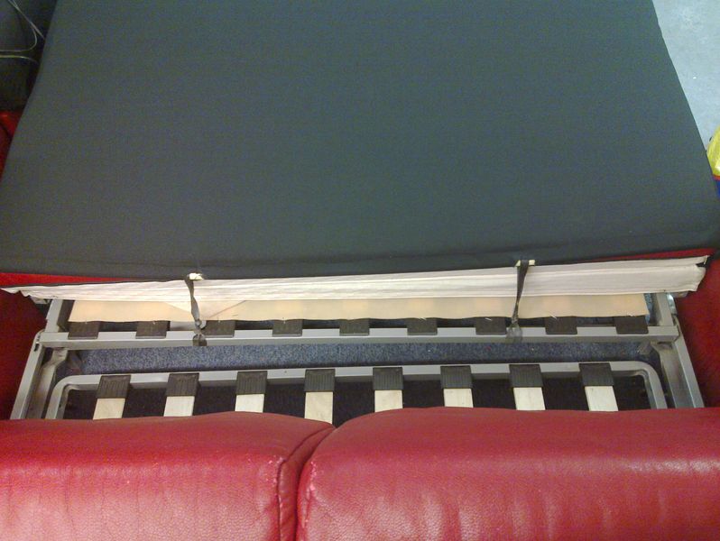 Bestand:Bankzitting 20110313 002.jpg