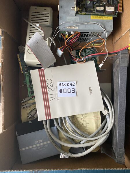 Bestand:003 VT220 en diversen.jpg