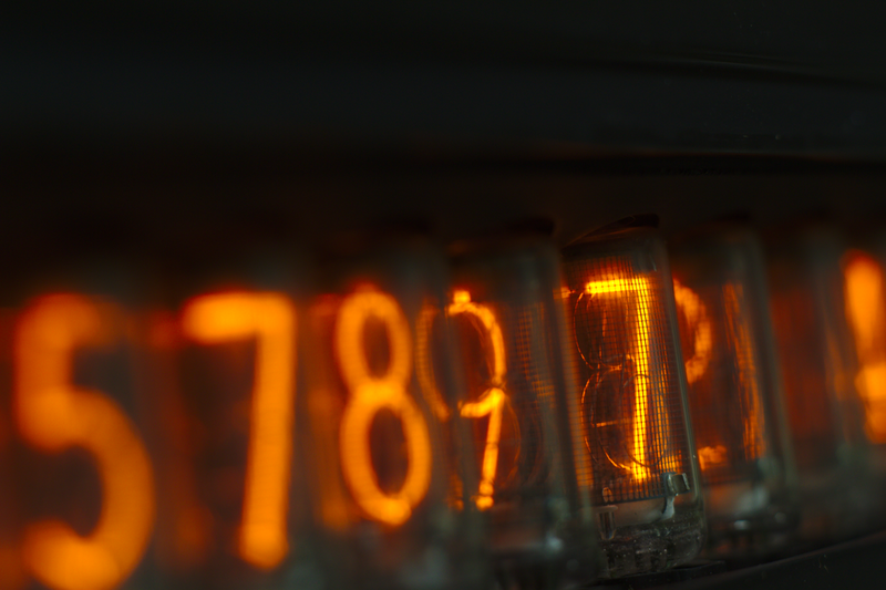 Bestand:Wang-700b-nixie-7-m.png